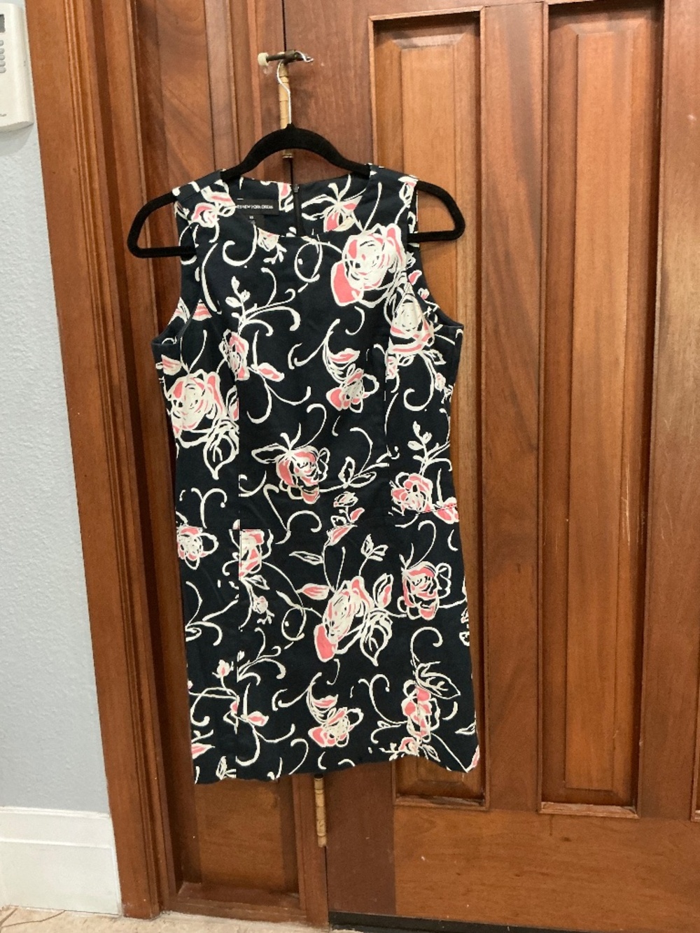 Jones New York Dress: Black with Pink and White Floral Pattern